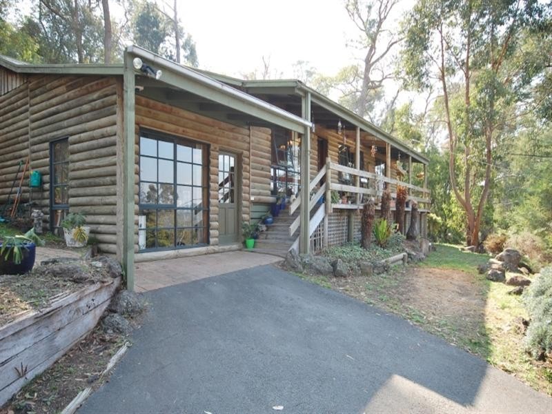 56 Falkingham Road, Mount Evelyn VIC 3796