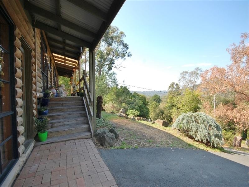 56 Falkingham Road, Mount Evelyn VIC 3796