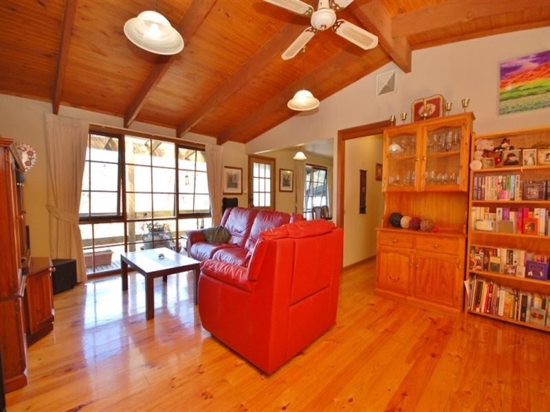 56 Falkingham Road, Mount Evelyn VIC 3796