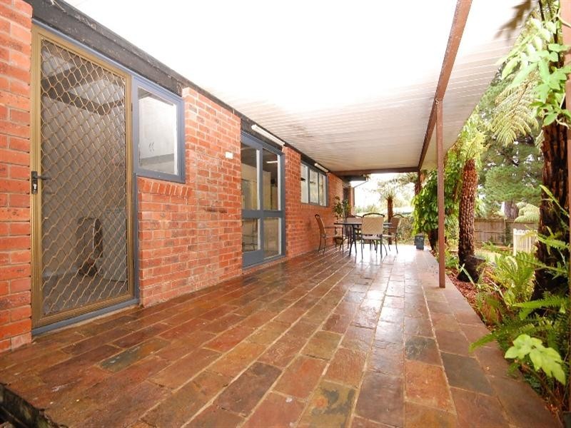 12 The Crescent, Mount Evelyn VIC 3796