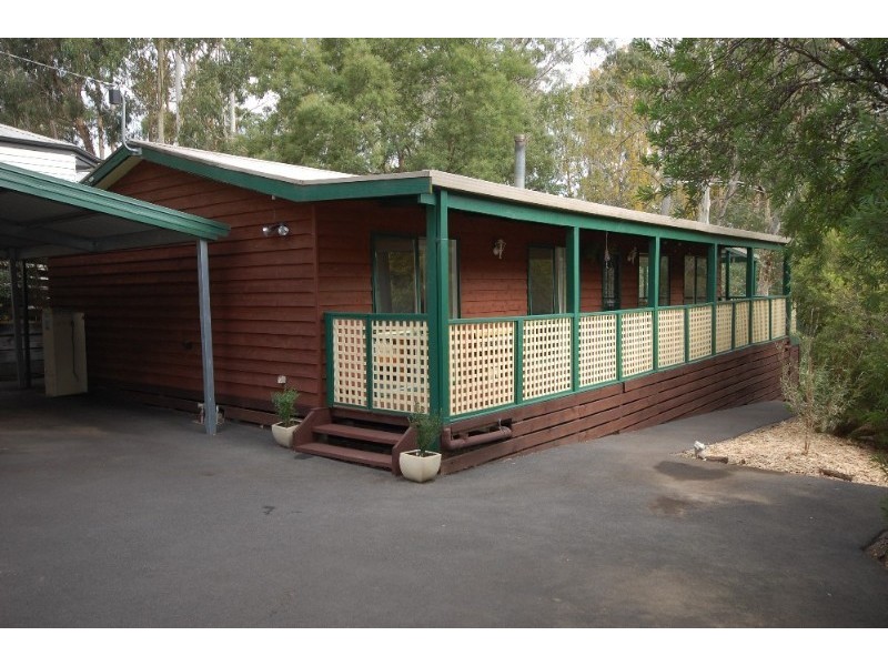 8 Marne Road, Mount Evelyn VIC 3796