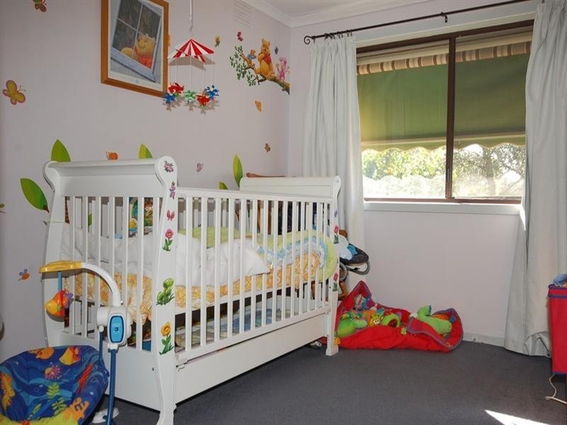 11 Victory Avenue, Wandin North VIC 3139