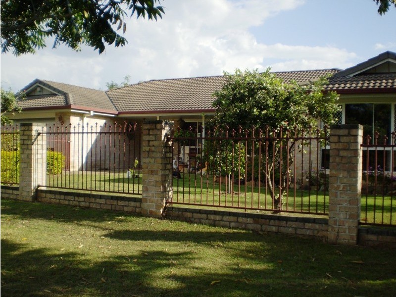 3 Aspen Crescent, Parkinson QLD 4115