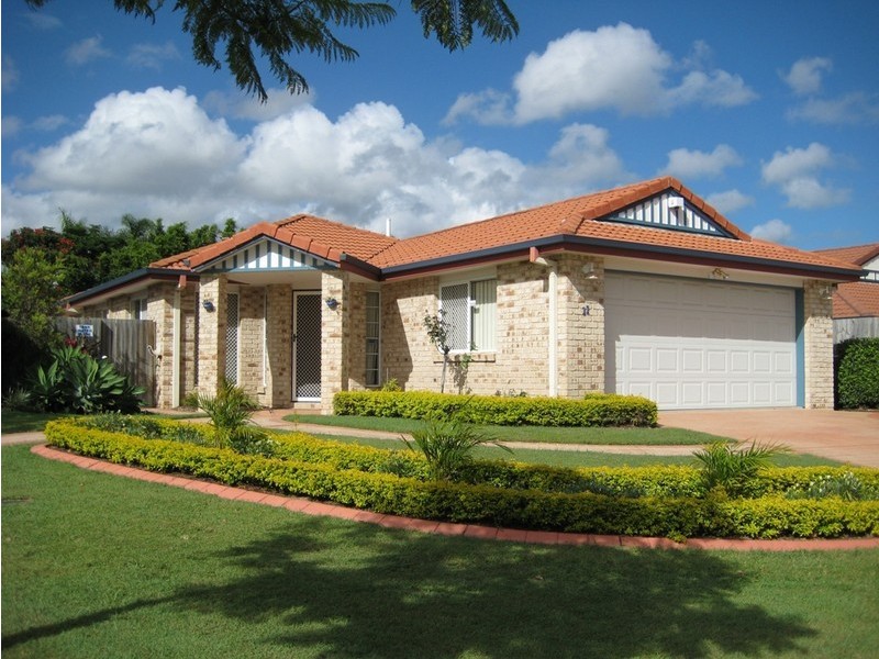 11 Carnegie Close, Parkinson QLD 4115