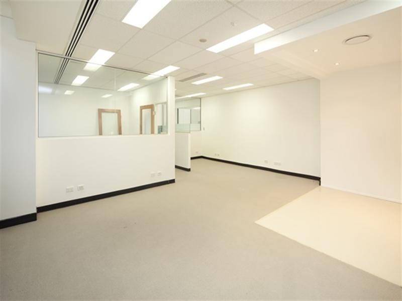 64 Ferny Avenue, Surfers Paradise QLD 4217