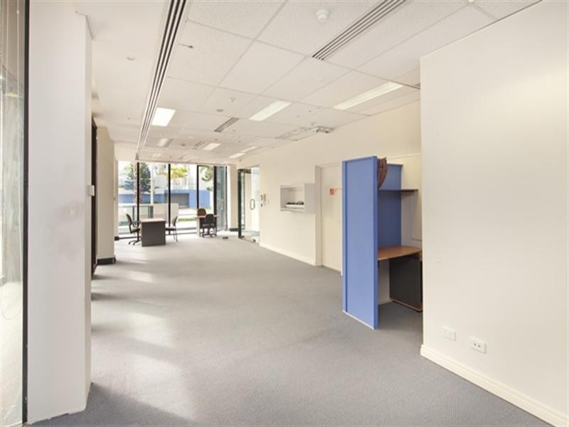 64 Ferny Avenue, Surfers Paradise QLD 4217