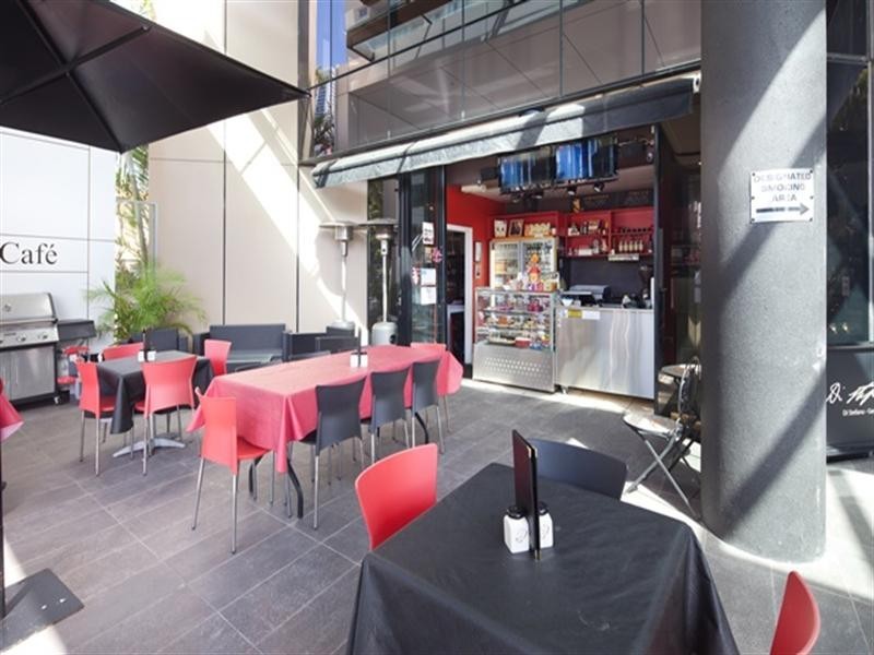 64 Ferny Avenue, Surfers Paradise QLD 4217