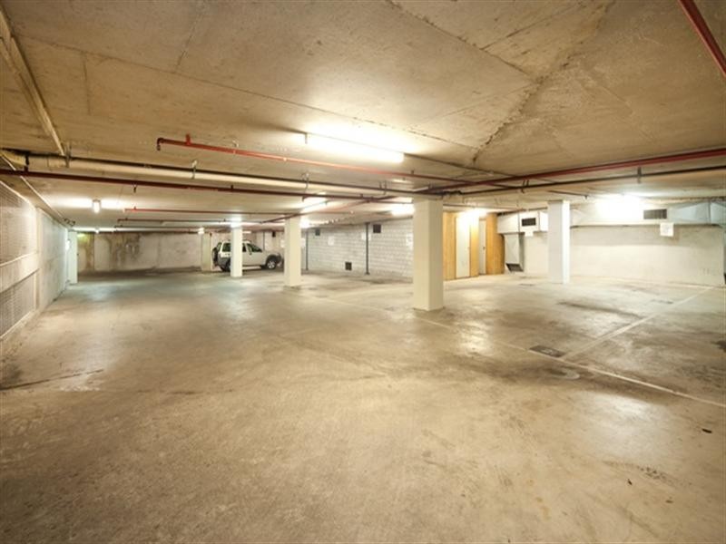 64 Ferny Avenue, Surfers Paradise QLD 4217