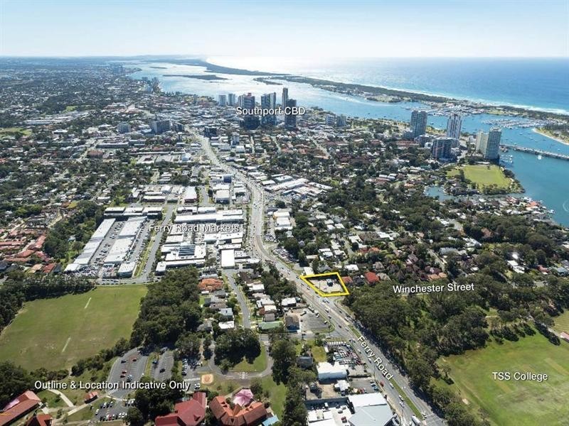 53 Winchester Street, Southport QLD 4215