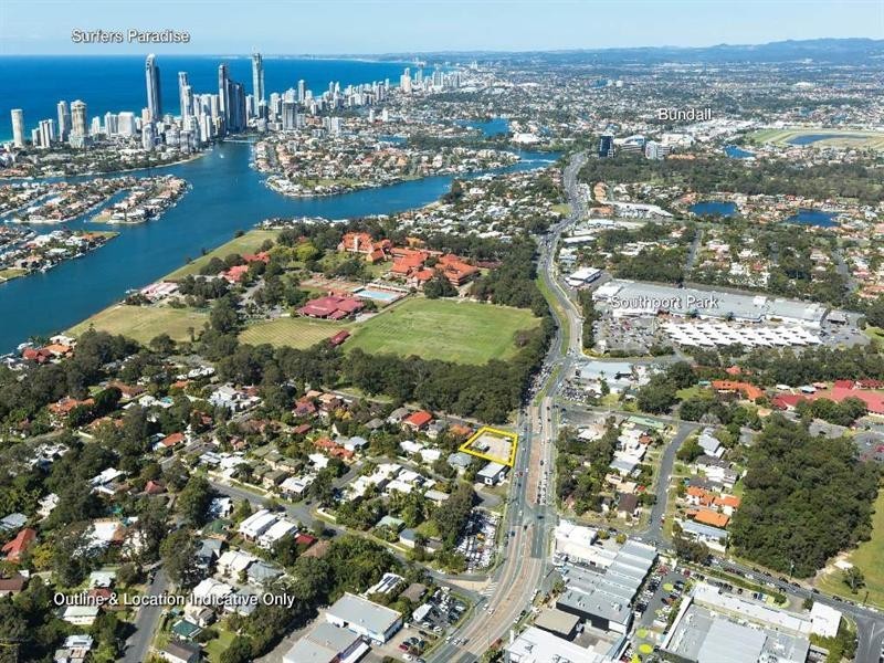 53 Winchester Street, Southport QLD 4215
