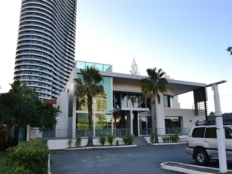 Broadbeach QLD 4218