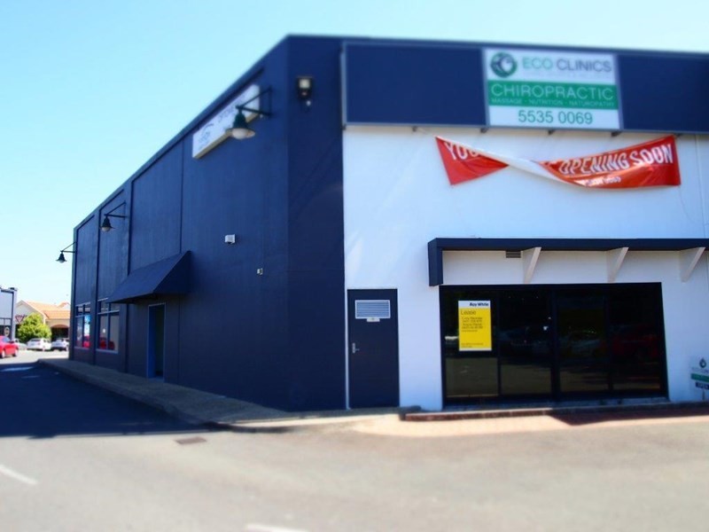 221 Christine Avenue, Miami QLD 4220