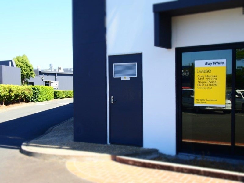 221 Christine Avenue, Miami QLD 4220