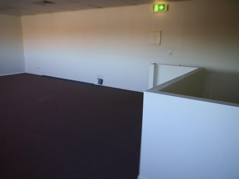 221 Christine Avenue, Miami QLD 4220