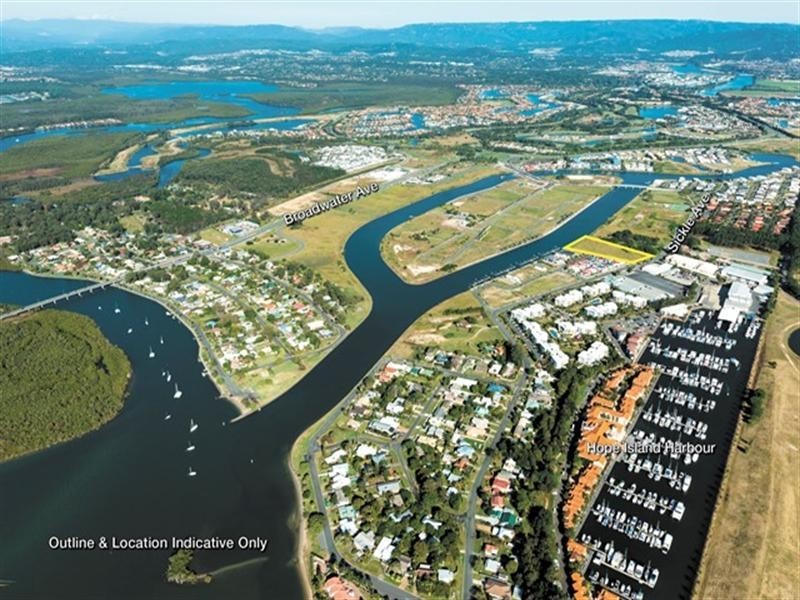 39 Sickle Avenue, Hope Island QLD 4212