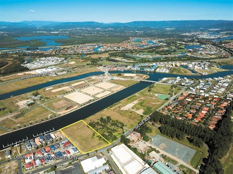 39 Sickle Avenue, Hope Island QLD 4212