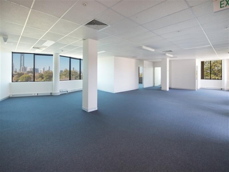 128 Bundall Road, Bundall QLD 4217