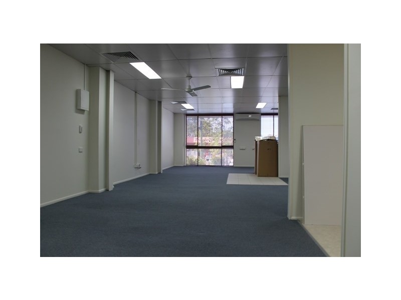 12 Strathaid Road, Bundall QLD 4217