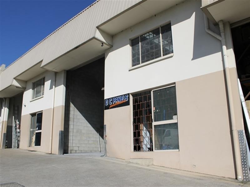 2/8B Alex Fisher Drive, Burleigh Heads QLD 4220