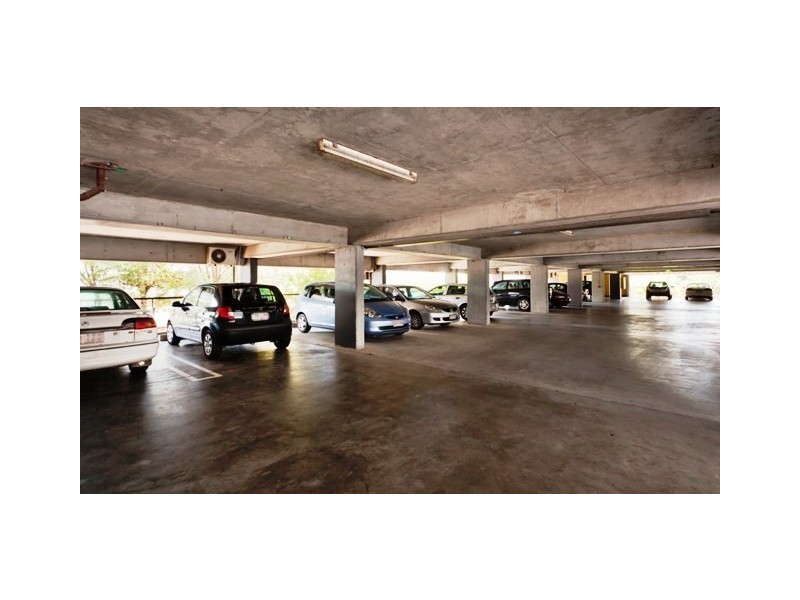 13/115 Currumburra Road, Ashmore QLD 4214