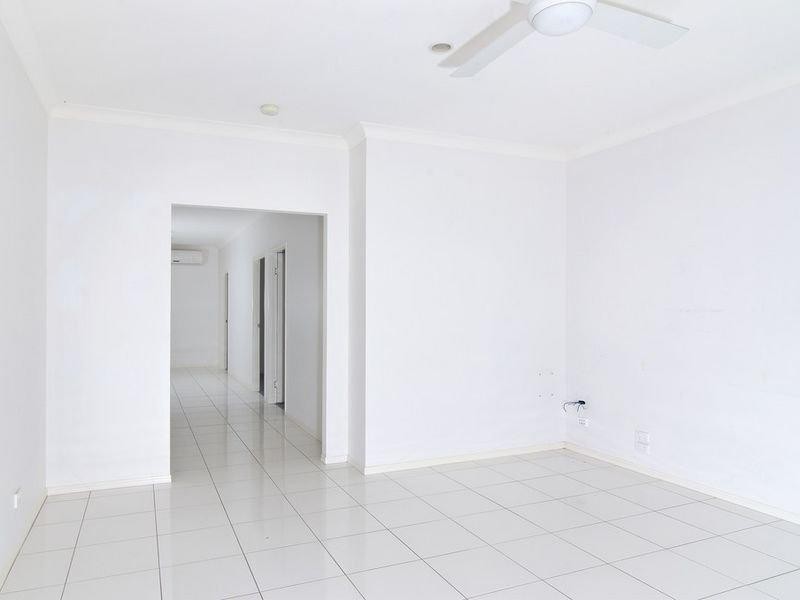 66 Nerang Broadbeach Road, Nerang QLD 4211