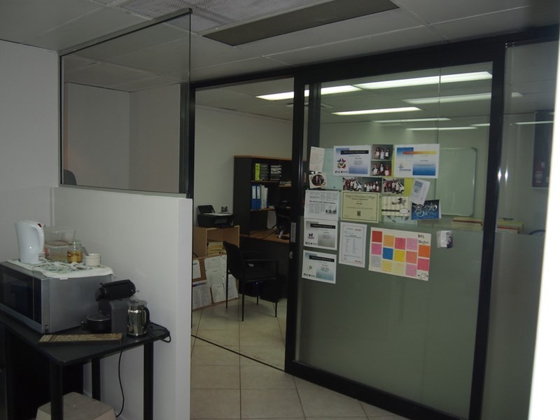 17/42 Bundall Road, Bundall QLD 4217