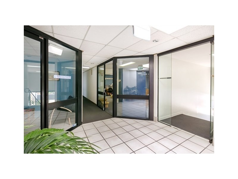 17/42 Bundall Road, Bundall QLD 4217