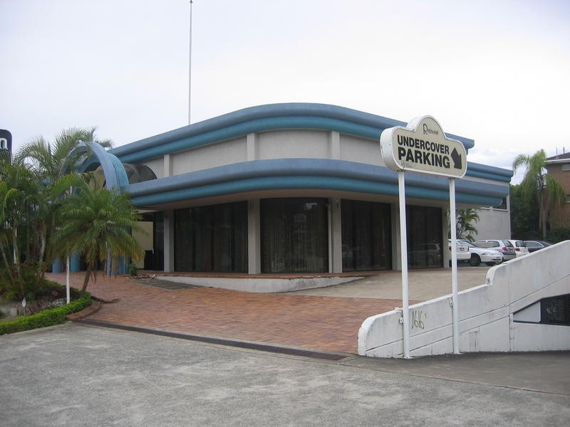 Broadbeach QLD 4218