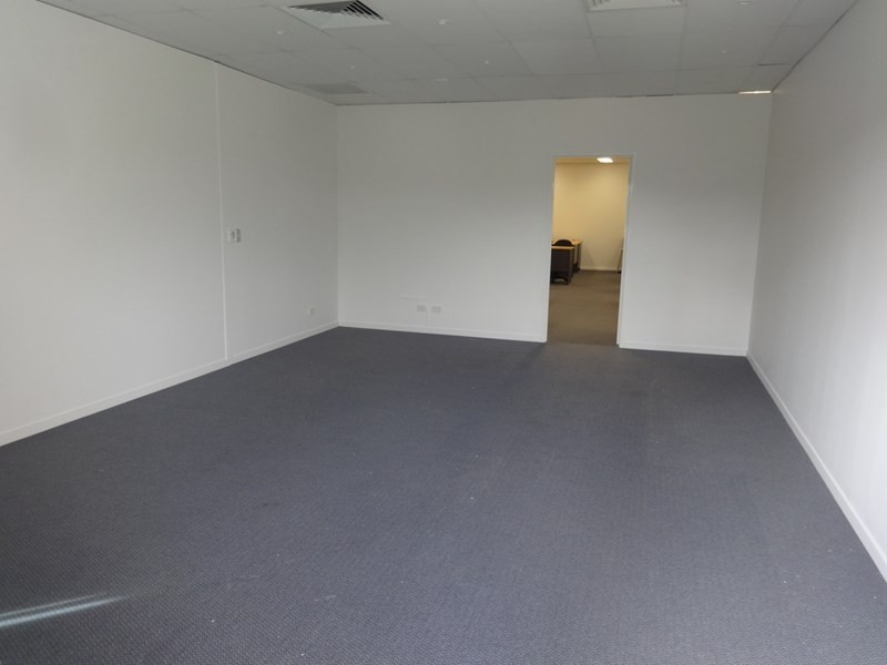 12/142 Siganto Drive, Helensvale QLD 4212