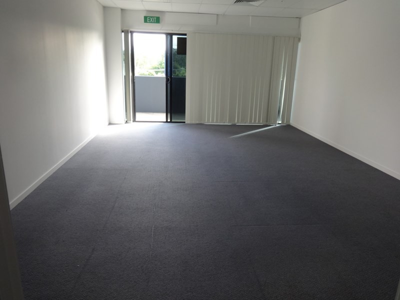 12/142 Siganto Drive, Helensvale QLD 4212