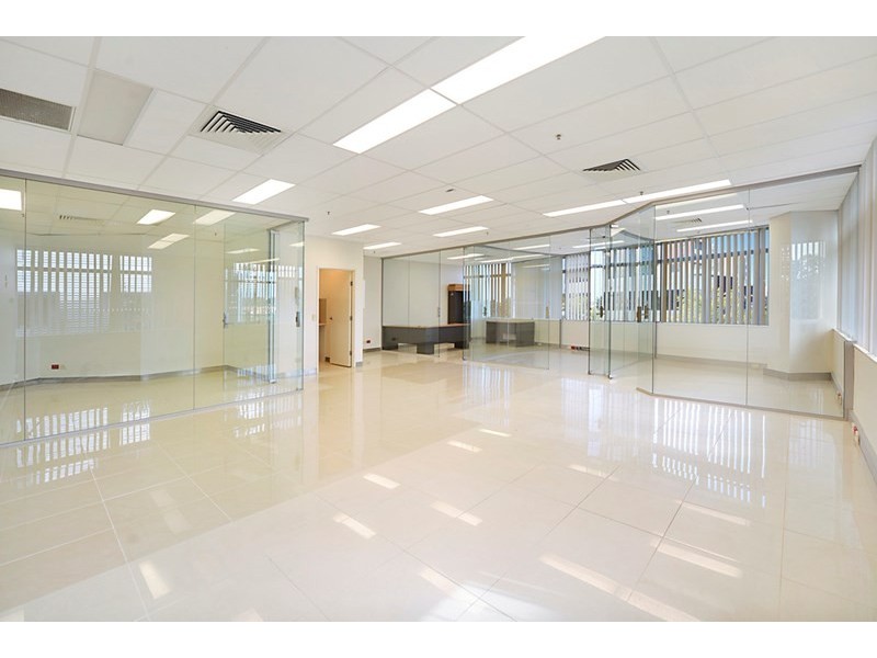 10 and 11/2 Waterfront Place, Robina QLD 4226