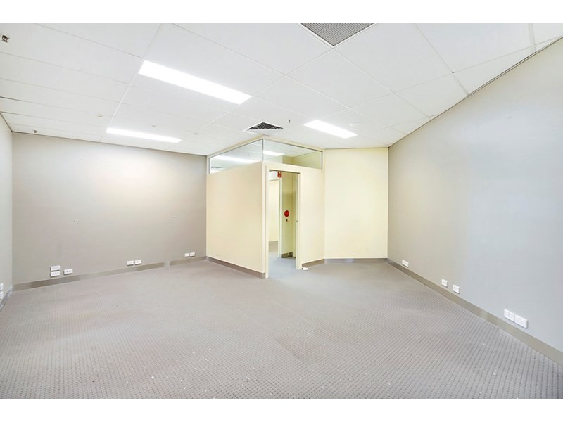 10 and 11/2 Waterfront Place, Robina QLD 4226