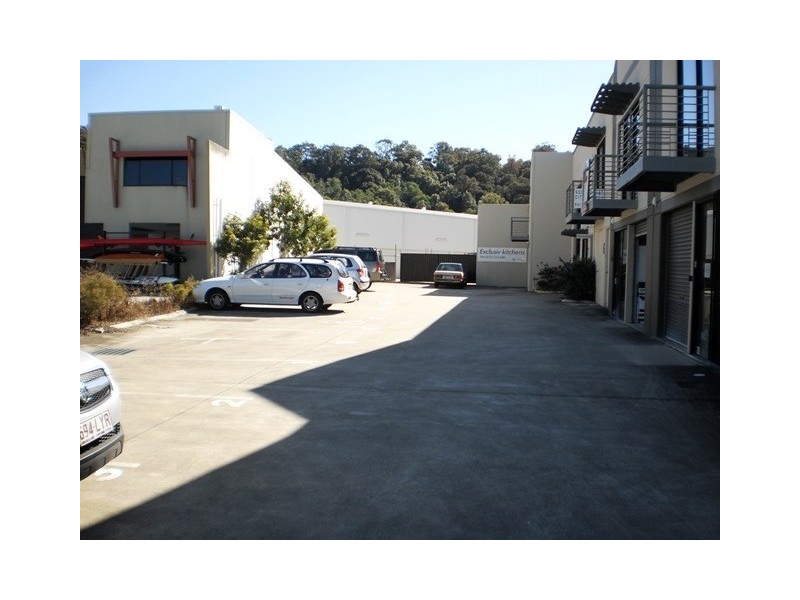 35 Township Drive, Burleigh Heads QLD 4220