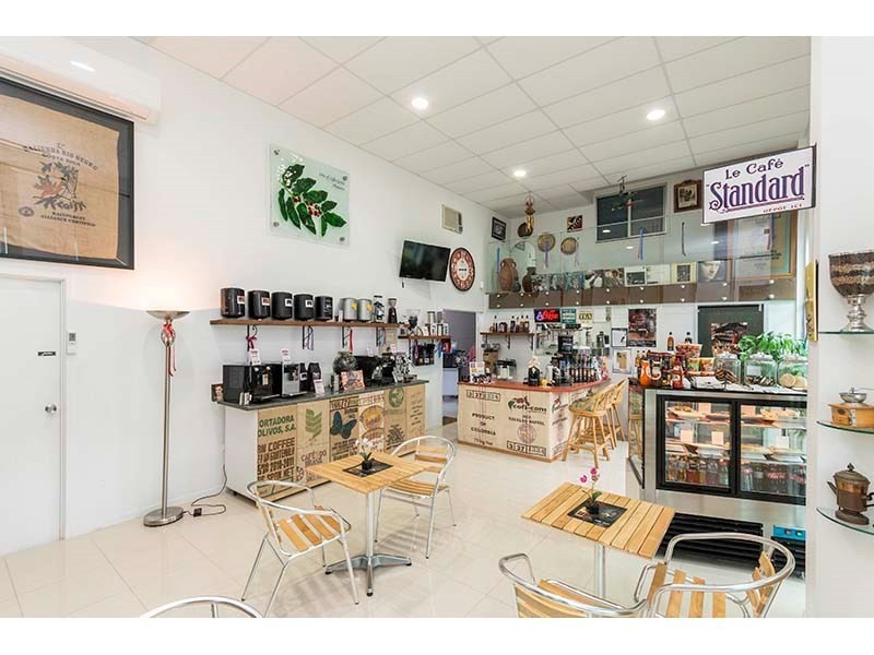 13 Commercial Drive, Ashmore QLD 4214