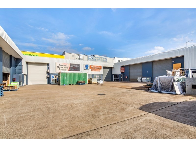 3/20 Junction Road, Burleigh Heads QLD 4220