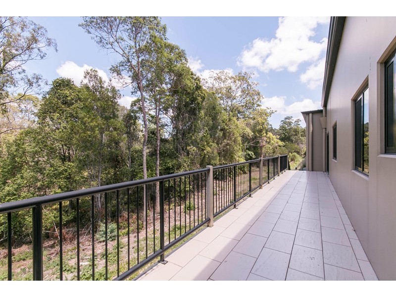 8 and 9/76 Hutchinson Street, Burleigh Heads QLD 4220