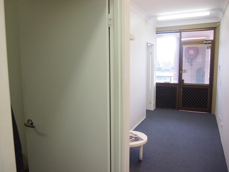 9/2098 Gold Coast Highway, Mermaid Beach QLD 4218