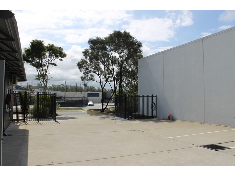 1/10 Fremantle Street, Burleigh Heads QLD 4220