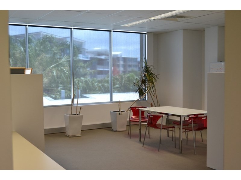 Suite I/21 Lake Street, Varsity Lakes QLD 4227