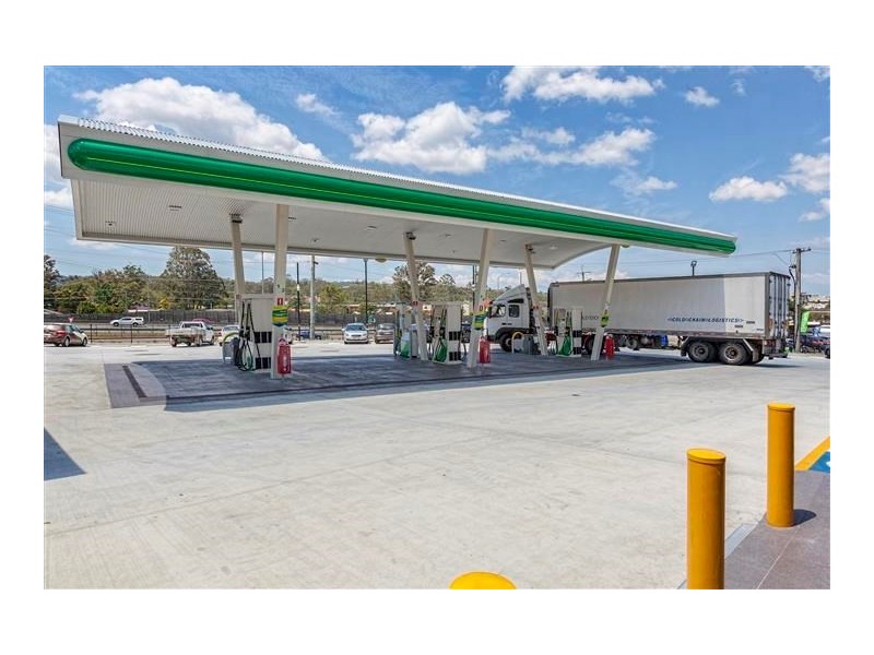 3765 Pacific Highway, Slacks Creek QLD 4127