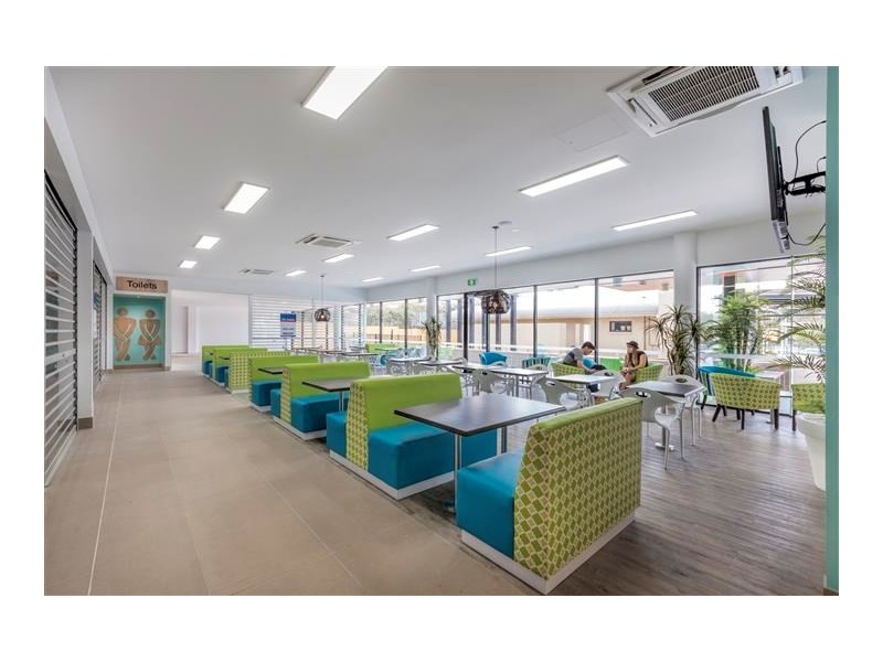 3765 Pacific Highway, Slacks Creek QLD 4127