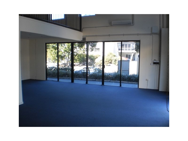 35 Township Drive, Burleigh Heads QLD 4220