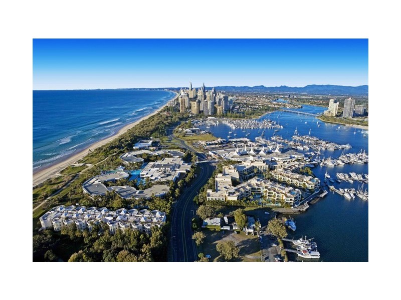 - Ferny, Pine, Oak and Norfolk Avenues, Surfers Paradise QLD 4217