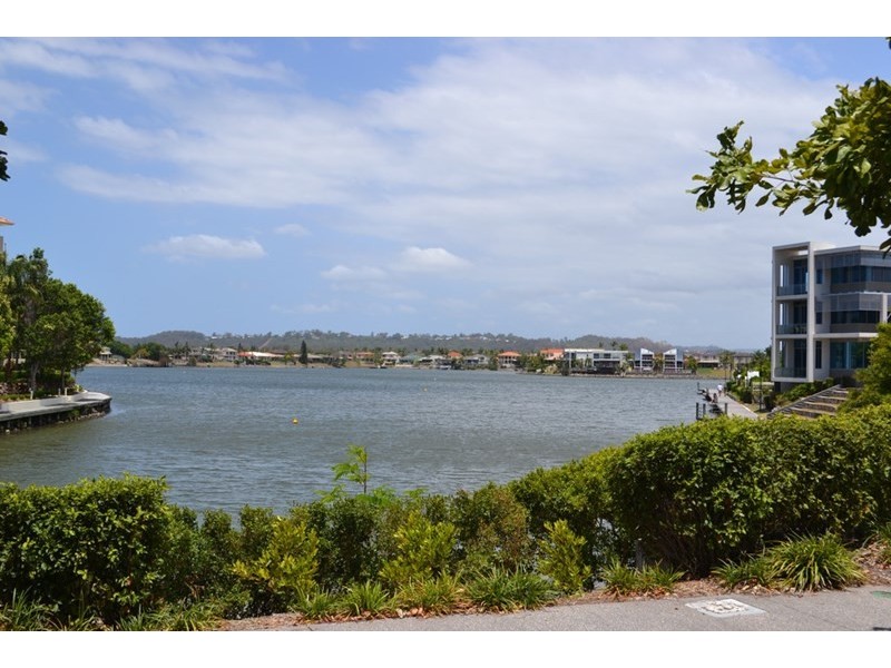 Suite E, 21 Lake Street, Varsity Lakes QLD 4227