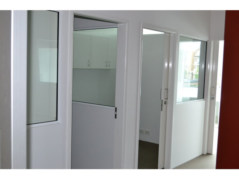 Suite E, 21 Lake Street, Varsity Lakes QLD 4227