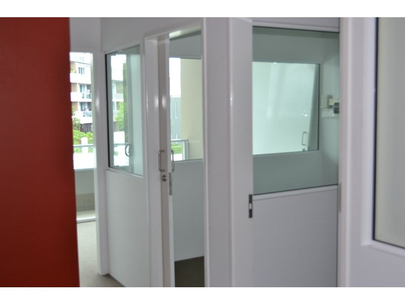 Suite E, 21 Lake Street, Varsity Lakes QLD 4227