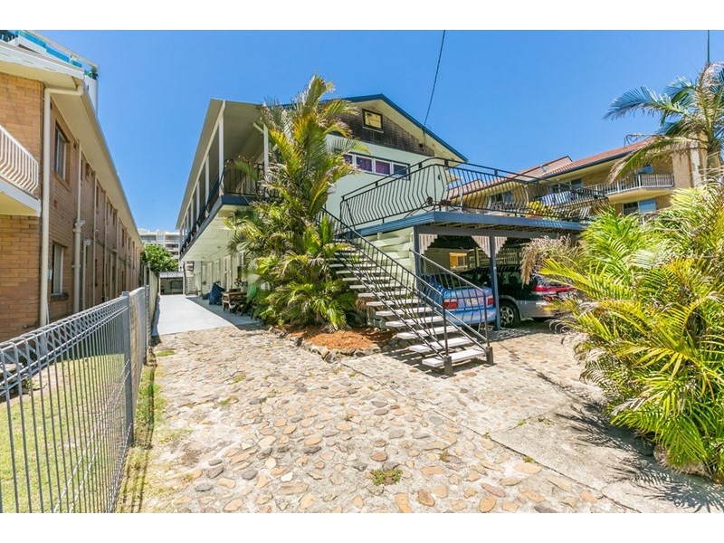 4 Haig Street, Coolangatta QLD 4225