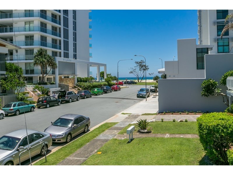 4 Haig Street, Coolangatta QLD 4225