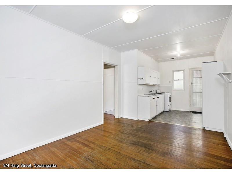 4 Haig Street, Coolangatta QLD 4225