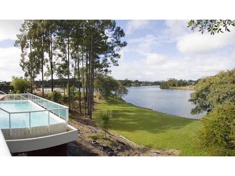 26 Ben Lexcen, Robina QLD 4226
